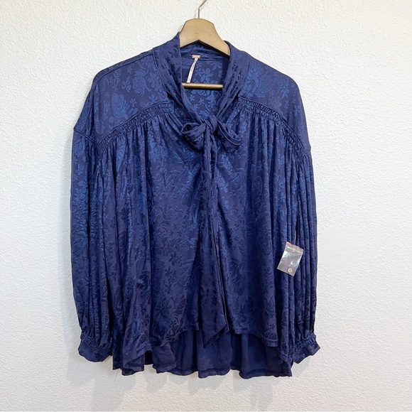 Free People- NWT Floral Long Sleeve Blouse XS - Picture 1 of 5
